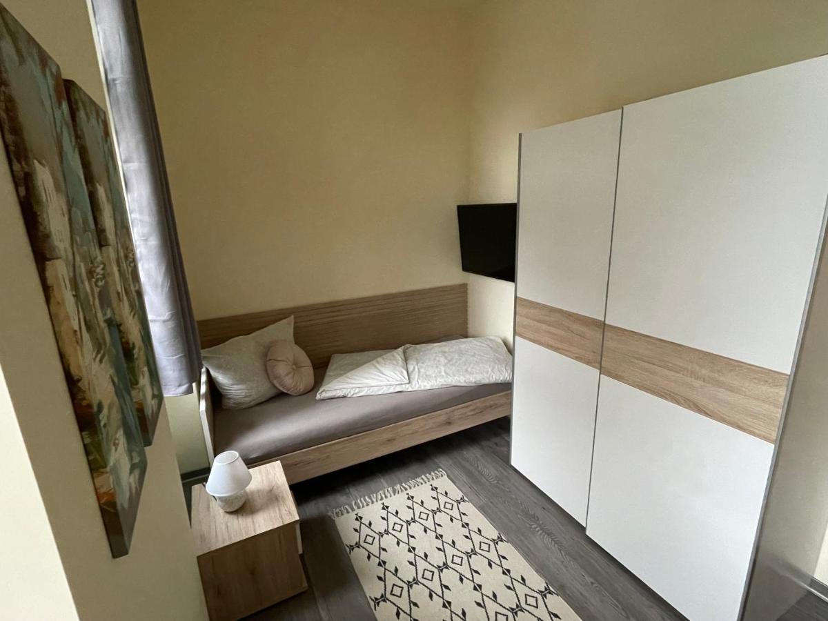 Elisabett Erfurt - Apartment Elisa - 4 Schlafzimmer Und 2 Baeder, Bis 6 Personen Extérieur photo